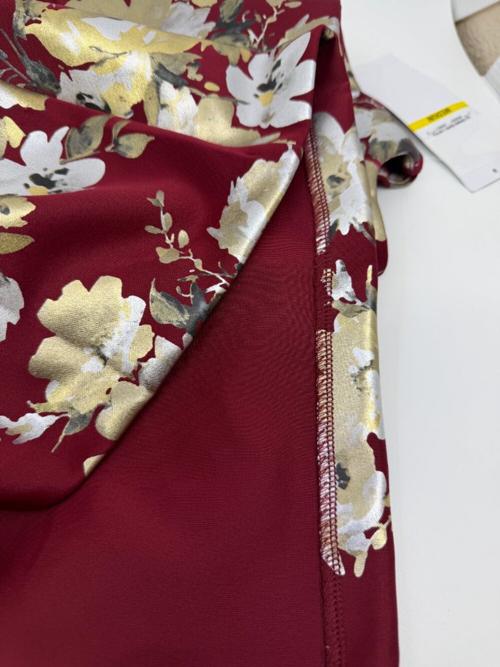 Nina Leonard Floral Sheath Dress M Burgundy Gold Metallic V Neck Stretch NWT - Picture 10 of 10